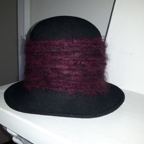 Cloche Wool Hat - Picture 2 of 6
